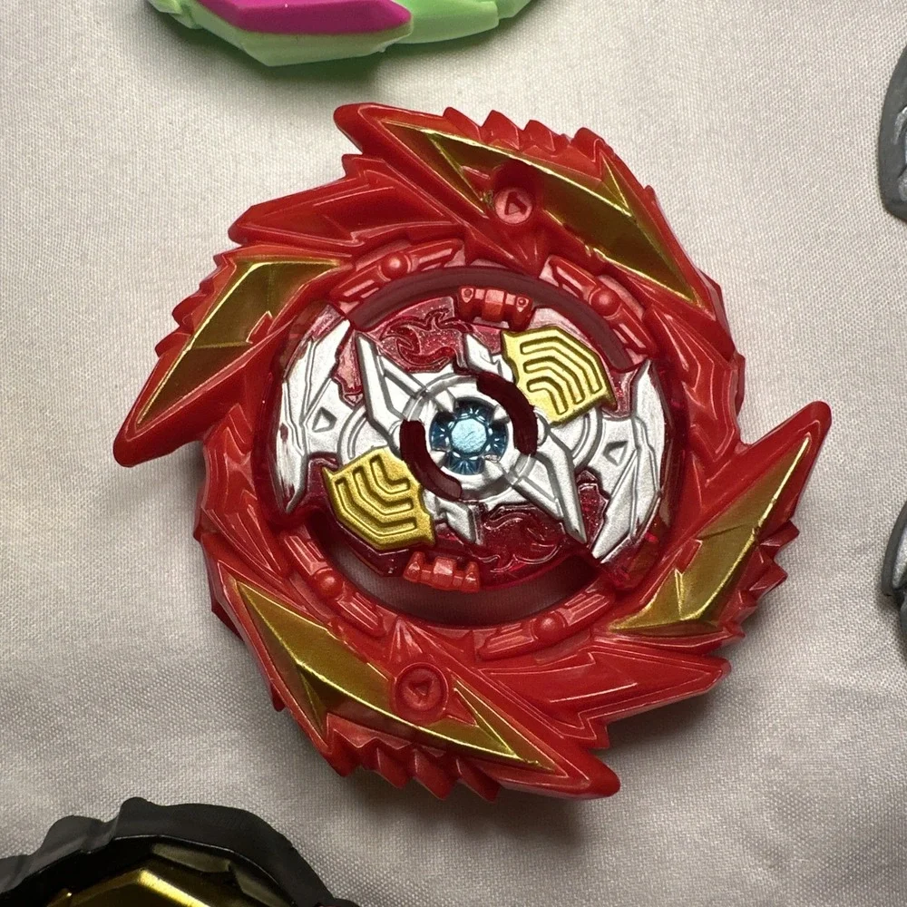 Beyblade Lot 42 Pcs Mix Metal Forge Disc Energy Layer Performance Tip‎ Launcher